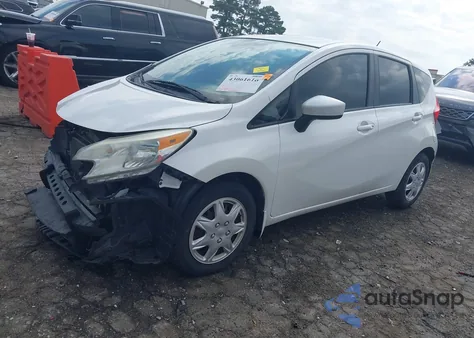 2015 Nissan Versa Note Sv z USA, uszkodzony, nr VIN 3N1CE2CP0FL382385